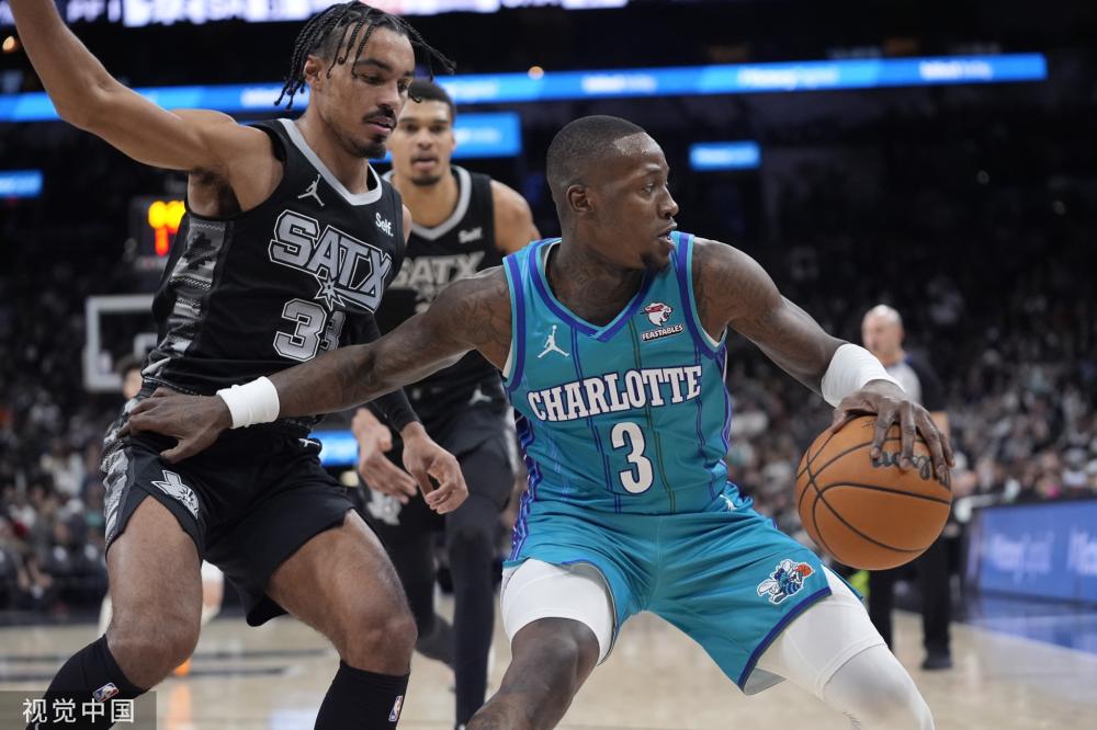 台上发文悼 台上发文悼