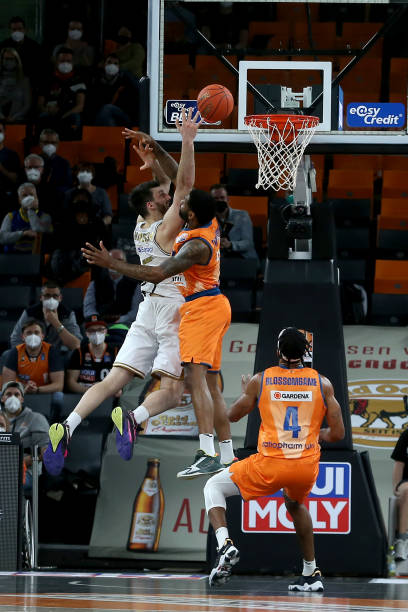 而作为亚洲 而作为亚洲