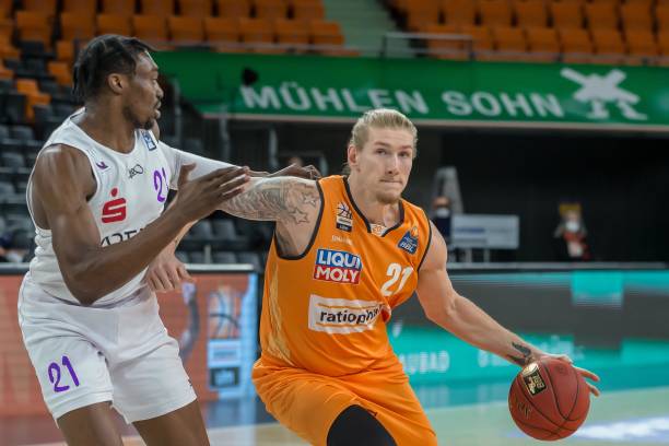 开启红土赛 开启红土赛