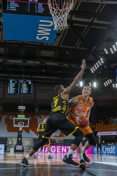 拜仁的战术 拜仁的战术